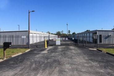 Storage King USA - 33110 Egypt Lane Magnolia, TX 77354