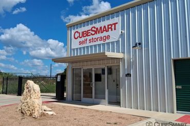 CubeSmart Self Storage - 3415 Tin Top Highway Granbury, TX 76048