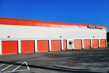 Public Storage - 275 Veterans Road W Staten Island, NY 10309