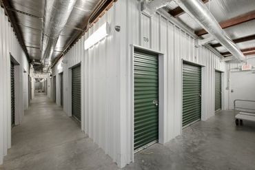 Storage King USA - 1822 North Main Street Summerville, SC 29486
