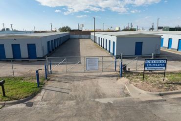 KO Storage of Midland - 200 Norman Midland, TX 79701