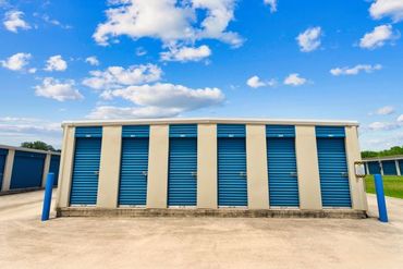 KO Storage of Pleasanton - 1254 West Oaklawn Road Pleasanton, TX 78064