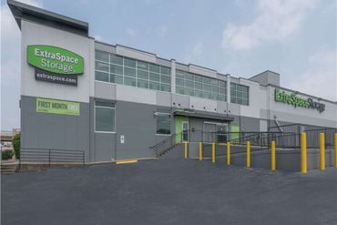 Extra Space Storage - 5701 Northwest Highway Dallas, TX 75231