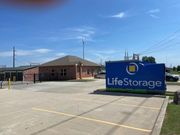 Extra Space Storage - 1401 Northwest 122nd Street Oklahoma City, OK 73114