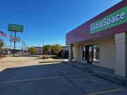 Extra Space Storage - 820 Northwest 27th Street Moore, OK 73160
