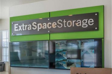 Extra Space Storage - 10664 Walnut Hill Lane Dallas, TX 75238