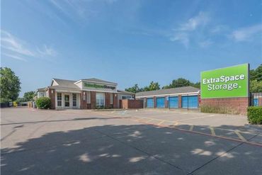 Extra Space Storage - 10664 Walnut Hill Lane Dallas, TX 75238