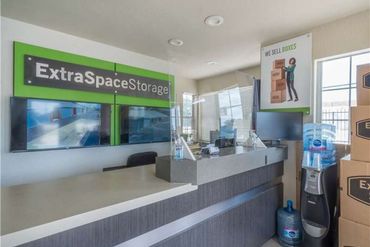 Extra Space Storage - 3335 West Northwest Highway Dallas, TX 75220