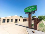 Extra Space Storage - 2100 24th Avenue Southeast Norman, OK 73071