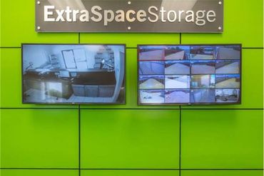 Extra Space Storage - 15200 North May Avenue Edmond, OK 73013