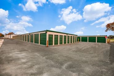 Eagle Creek Storage - 701 Eagle Creek Drive Floresville, TX 78114