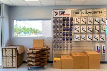 Top Self Storage Miami Gardens - 5100 NW 167th St Hialeah, FL 33014