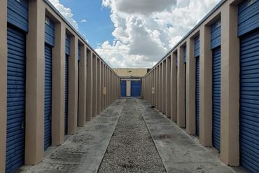 Top Self Storage Miami Gardens - 5100 NW 167th St Hialeah, FL 33014