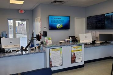 Top Self Storage Miami Gardens - 5100 NW 167th St Hialeah, FL 33014