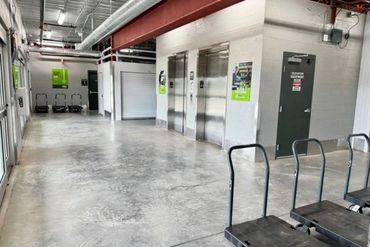 Extra Space Storage - 3850 West King Street Cocoa, FL 32926