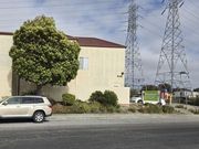 Extra Space Storage - 345 Shaw Road South San Francisco, CA 94080