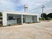 Extra Space Storage - 617 West 33rd Street Edmond, OK 73013