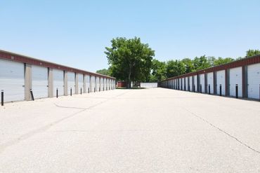 KO Storage of Manhattan - 5004 Murray Road Manhattan, KS 66503