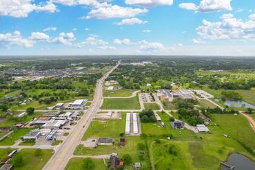 10 Federal Storage - 3300 Avenue G 1/2 Santa Fe, TX 77510