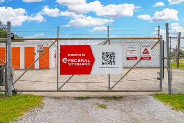 10 Federal Storage - 3300 Avenue G 1/2 Santa Fe, TX 77510