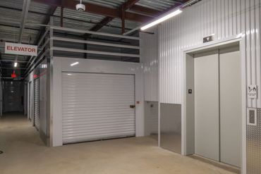 10 Federal Storage - 3975 U.S. 290 Dripping Springs, TX 78620