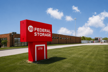 10 Federal Storage - 2710 North Farnsworth Avenue Aurora, IL 60502