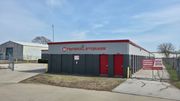 10 Federal Storage - 1624 Fuller Road West Des Moines, IA 50265