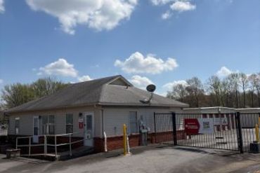 10 Federal Storage - 503 Northgate Drive Jacksonville, AR 72076