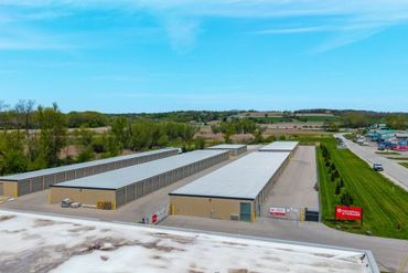 10 Federal Storage - 229 Sussex Street Pewaukee, WI 53072