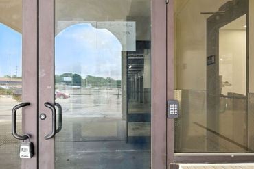 2943 JustStorage - 6901 Michigan Road Indianapolis, IN 46268