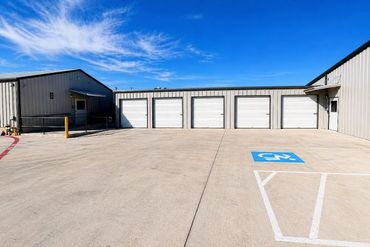 724 Safe Storage - 1008 U.S. 377 Pilot Point, TX 76258