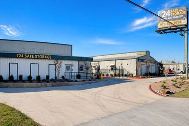 724 Safe Storage - 1008 U.S. 377 Pilot Point, TX 76258