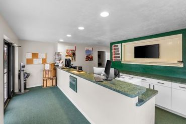 9170 - 2707 Southwest 40th Boulevard Gainesville, FL 32608