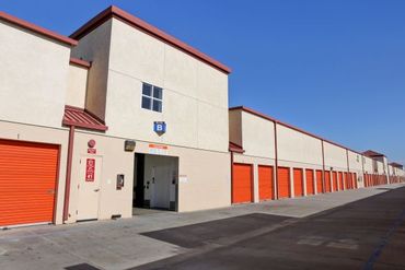A-1 Self Storage - 1415 West Commonwealth Avenue Fullerton, CA 92833
