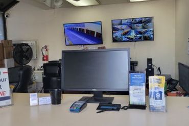 AAA Self Storage - 7252 Saturn Drive Huntington Beach, CA 92647