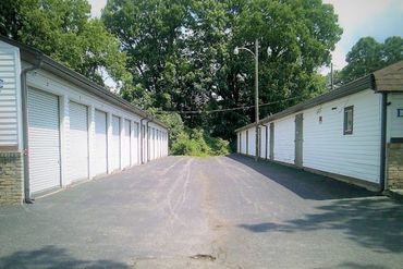 AAAA Self Storage - Salem / Self Service Only / Fully Automated Facility - 353 Apperson Drive Salem, VA 24153