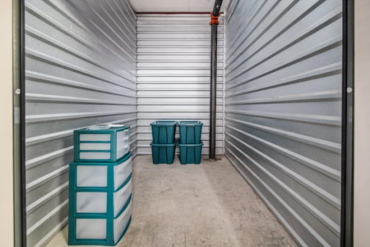 Addison Circle Storage - 15505 Lewis Place Addison, TX 75001