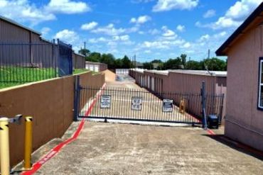 All American City Self Storage - 1209 East Belt Line Road DeSoto, TX 75115