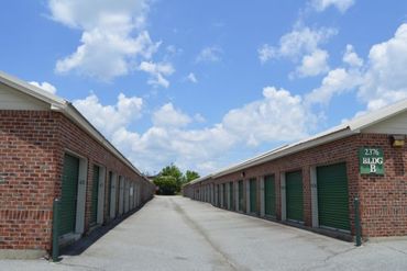American Flag Storage - Eastchester Drive - 2376 Hickswood Road High Point, NC 27265