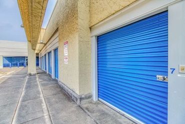 Avid Storage - 8015 Geyer Springs Road Little Rock, AR 72209