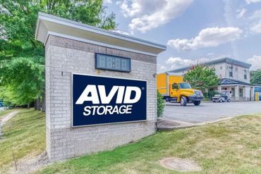 Avid Storage - University AR - 2010 South University Avenue Little Rock, AR 72204