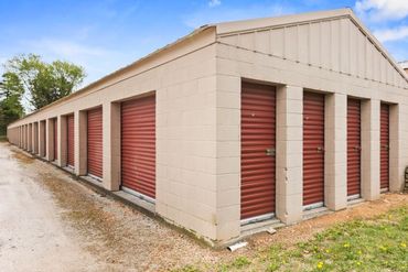 Berryville Self Storage - 606 High Street Berryville, AR 72616