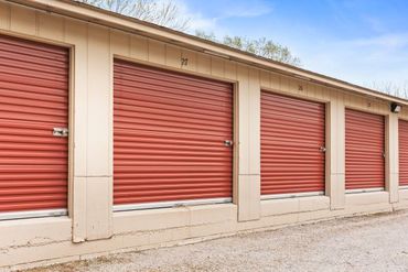Berryville Self Storage - 606 High Street Berryville, AR 72616