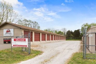 Berryville Self Storage - 606 High Street Berryville, AR 72616