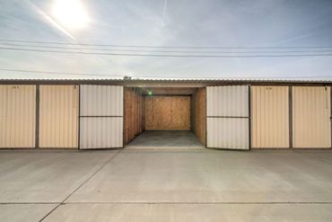 Budget Mini Storage - 1550 Glendale Avenue Hanford, CA 93230