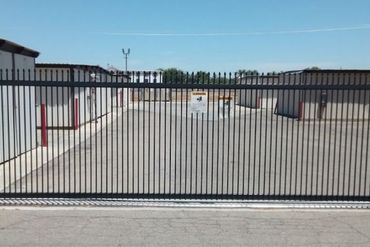 Budget Mini Storage - 1550 Glendale Avenue Hanford, CA 93230