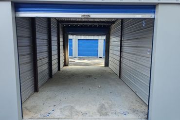 Canton Waleska Self Storage - 5439 Reinhardt College Parkway Waleska, GA 30183