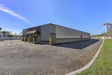 Centro Storage - 1091 Broward Road Jacksonville, FL 32218