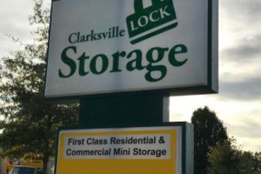 Clarksville Lock Storage - 405 Tiny Town Road Clarksville, TN 37042