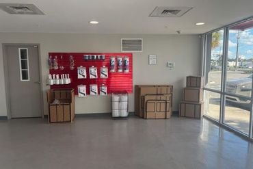 Colonial Drive Self Storage - 4815 West Colonial Drive Orlando, FL 32808